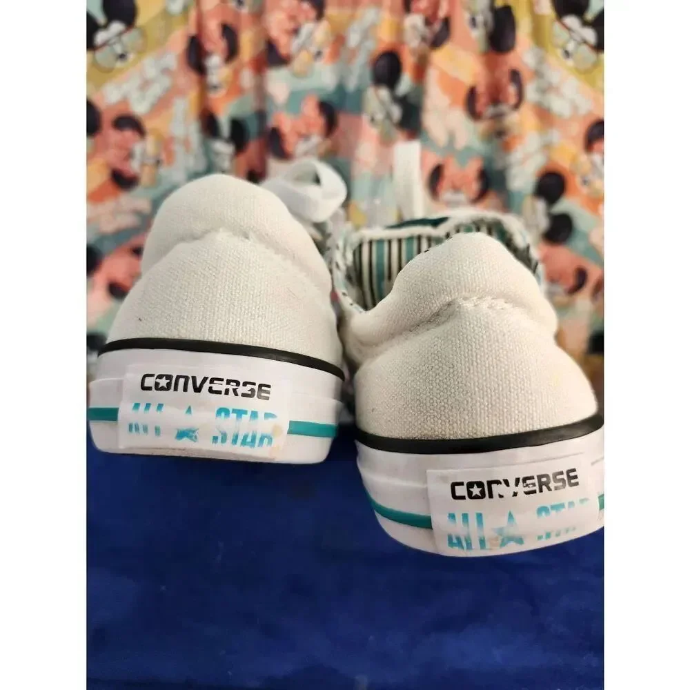 Converse All Star Chuck Taylor Youth Low Top Shoe Size 2 White Light Blue